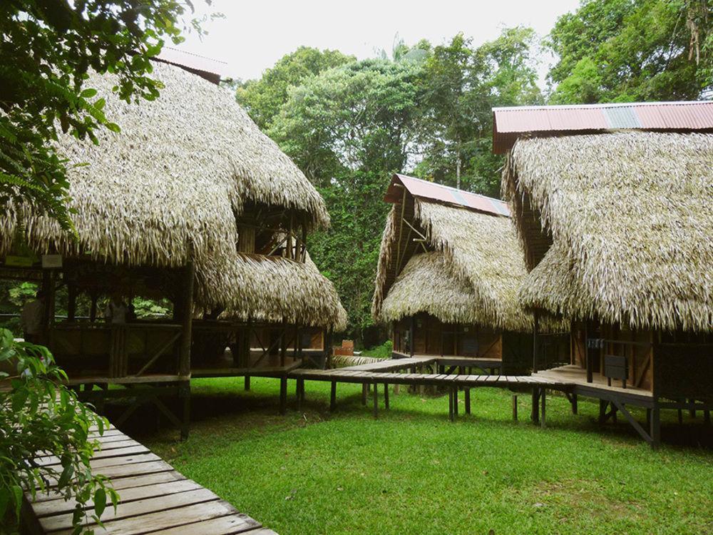 Jamu Lodge Puerto Montufar Eksteriør bilde